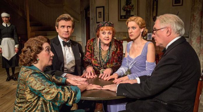 Angela Lansbury’s Triumphant Return to L.A. Noel Coward's "Blithe Spirit" gets revived with Angela Lansbury