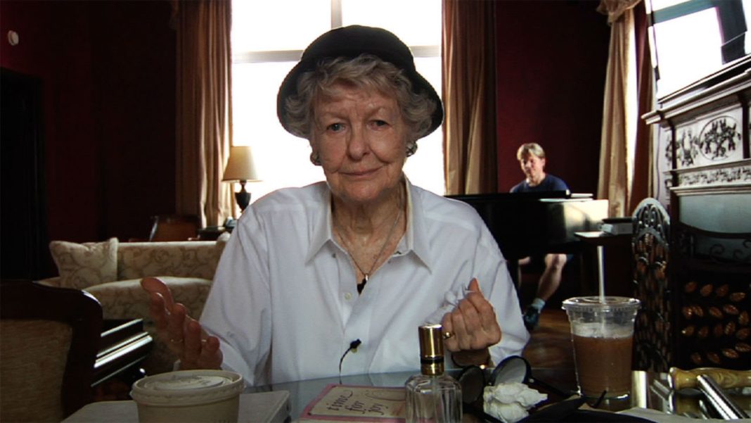 One-of-a-kind Elaine Stritch talks tough in Shoot Me