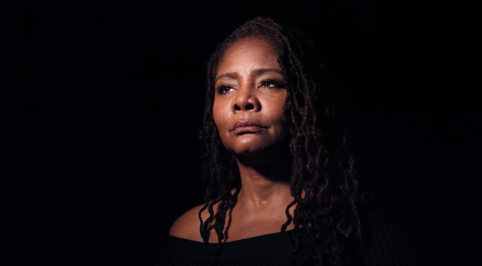 Tonya Pinkins Has “Time Alone” on Stage The star of "Caroline, or Change" talks about her new role in "Time Alone"