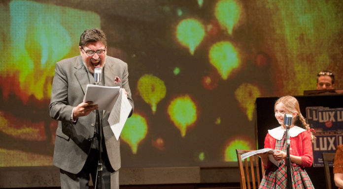 Miracle on 34th Street Alfred Molina stars as Kris Kringle who claims to really be Santa Claus