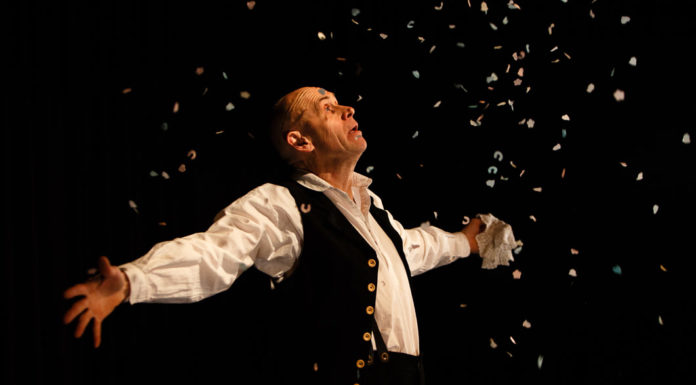 Great Expectations David Mynne stars in this 90 minute one-man show of Dickens' classic tale