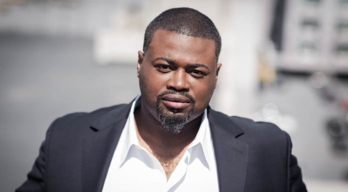 Russell Thomas: Carrying the Weight of “Otello” on His Shoulders Russell Thomas is the rare Black singer who plays this part