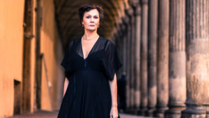 Anna Larsson made her professional debut with Mahler's 2nd