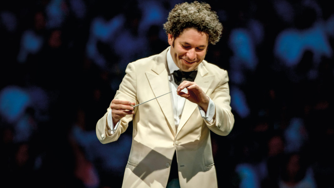 10 Years - Bravo Gustavo celebrates Dudamel's 10 years with the LA Philharmonic