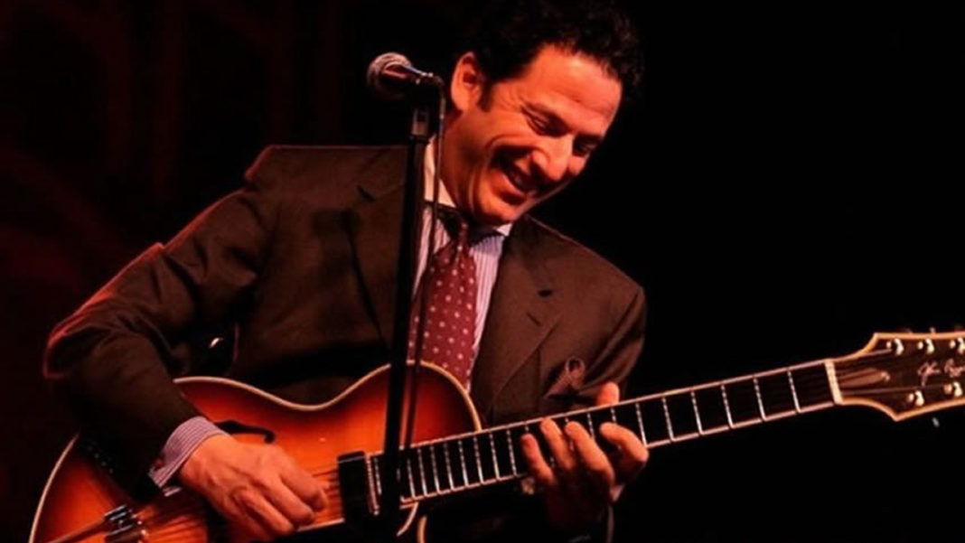 The John Pizzarelli Trio plays four shows at Catalina Jazz Club