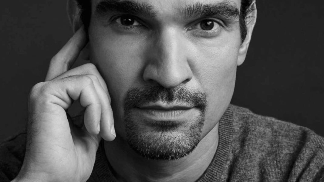 Javier Muñoz appears with Mandy Gonzalez in two shows in SoCal this week