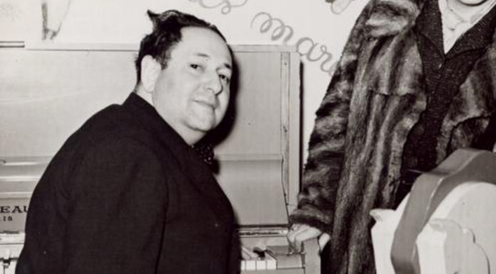 Der Ring des Polykrates Korngold's "Der Ring des Polykrates" is the second production by Numi Opera