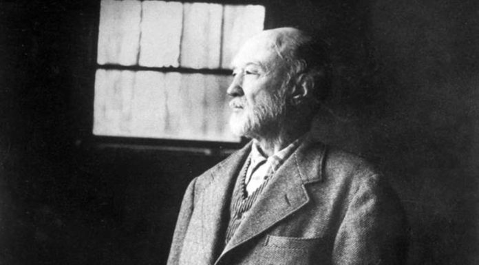 Dvořák and Ives Series Dvořák and Ives are celebrated in a series by the LA Philharmonic