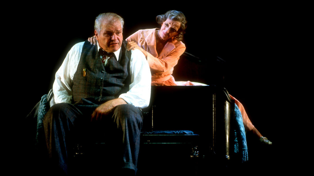 Brian Dennehy stars in the 1999 Broadway production of 