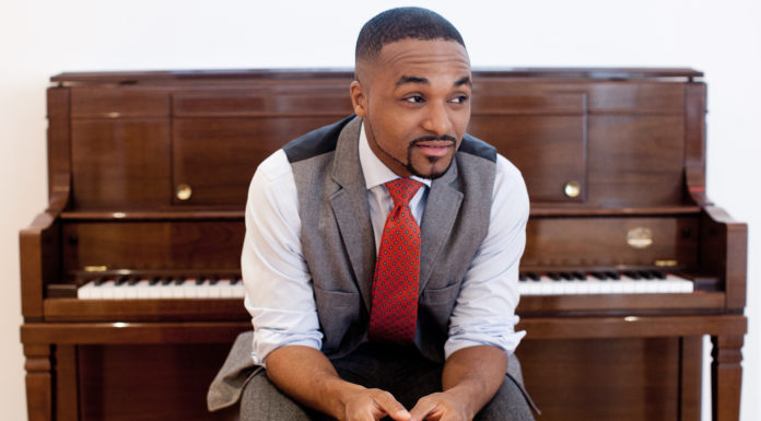 Village Vanguard’s Solo Series: Sullivan Fortner Village Vanguard's Solo Series presents pianist Sullivan Fortner