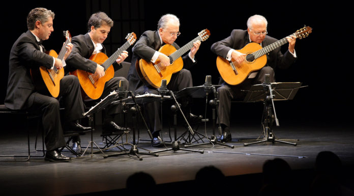 Guitarist Pepe Romero Enjoys Pleasure in Droves Pepe Romero of The Romero Quartet talks about their 60th Anniversary streaming concert