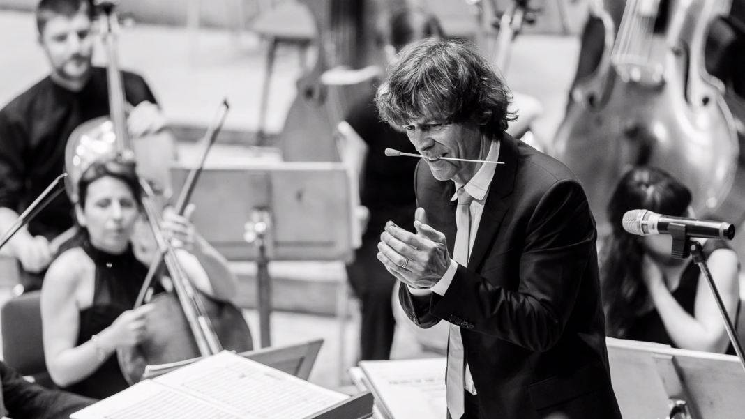 Cultural Attaché talks to conductor/leader Scott Dunn about 