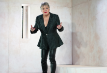 Suzy Eddie Izzard: Living Inside Hamlet Cultural Attaché talks to Suzy Eddie Izzard about living inside the world of Shakespeare's "Hamlet"