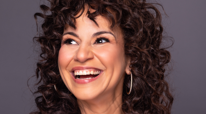 Mandy Gonzalez: Fearless, Personal and Still Walking Forward Cultural Attaché talks to Broadway star Mandy Gonzalez about her career, concerts and her life.