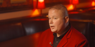 Phil Geoffrey Bond Chooses the Moment Cultural Attaché talks to producer/creator Phil Geoffrey Bond about the final season of "Sondheim Unplugged"