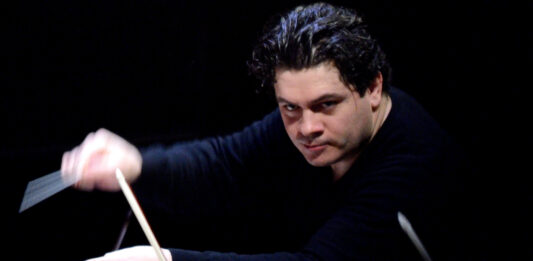 Cristian Mǎcelaru: Who Decides If a New Work Succeeds? Cultural Attaché talks to conductor Christian Mǎcelaru about being a custodian of new works