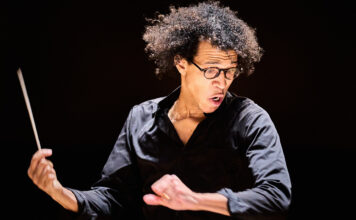 Jonathon Heyward: Classical Music Brings People Together Cultural Attaché talks with conductor Jonathon Heyward about making classical music belong to everyone