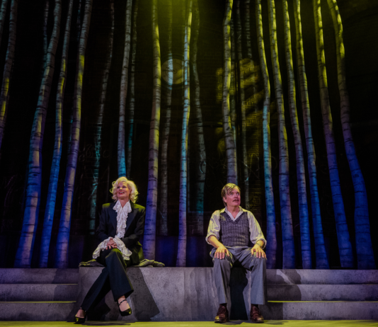 Jefferson Mays Finds Stillness in “The Visit” Cultural Attaché talks to actor Jefferson Mays about "The Visit" at Pasadena Playhouse