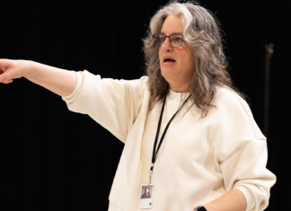 Pam MacKinnon Finds Empathy in Unlikely Places Cultural Attaché talks to director Pam MacKinnon about "Adirondack Chair Circle" at Steppenwolf Theatre Company